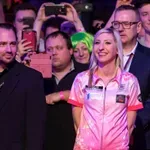 Fallon Sherrock srušila Littlera i osvojila pola milijuna funti u pikado spektaklu