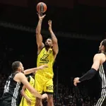 VIDEO / Fenerbahče nevjerojatnim preokretom srušio Virtus u napetoj završnici