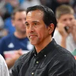 Izgorila kuća najboljeg NBA trenera, 20 vatrogasnih jedinica je moralo reagirati