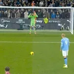 VIDEO / Haaland promašio penal i propustio dovesti City u vodstvo protiv Liverpoola!