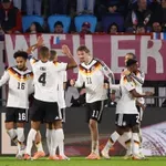 VIDEO / Slovačka unatoč dva poništena gola zadržala korak s Nijemcima