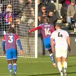 VIDEO / Zvijezda Crystal Palacea zabila penal Unitedu, a onda se dogodilo ovo!