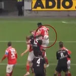 VIDEO / Komičan autogol u Bundesligi, lopta se od igračeve stražnjice odbila u mrežu