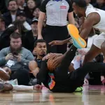 VIDEO / Wembanyama briljirao u pobjedi, a onda odjednom šepajući napustio teren i zabrinuo navijače
