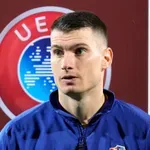 Je li Livaković već napustio Gironu? Golman Vatrenih izostao s treninga na prvi dan prijelaznog roka