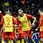Lens godinu otvorio sedmom pobjedom u nizu, na vrhu su pobjegli PSG-u