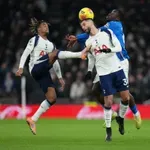 VIDEO / Najveće iznenađenje Premier lige na teškom gostovanju kod Tottenhama upisalo četvrti remi u nizu