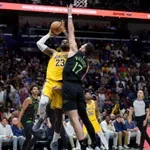 VIDEO / Dončić i LeBron izjednačeni protiv Matkovića, Šarić opet nije igrao