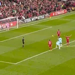 VIDEO / Suigrač već počeo slaviti, a onda je zvijezda Liverpoola promašila penal nakon više od četiri godine!