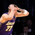 VIDEO / Nuggetsi mogu bez Jokića, Lakersima poraz bez Dončića