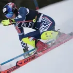 Zubčić do slalomskog rezultata sezone u Wengenu, Rodeš do prvih bodova