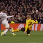 VIDEO / Kovač u problemima: Tottenham poveo, a onda je Borussia zbog groznog starta ostala s igračem manje!