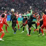 VIDEO / Bayern neće osvojiti Bundesligu bez poraza: Koban im je bio Jakićev Augsburg