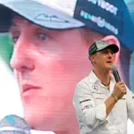 Daily Mail: Michael Schumacher više nije prikovan za krevet