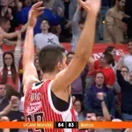 VIDEO / Hrvatski reprezentativac tricom za pobjedu srušio Barcelonu!