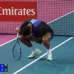 VIDEO / Francuski tenisač pogodio samog sebe lopticom u oko pa predao meč!