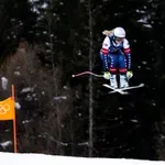 Lindsey Vonn skija na ZOI s puknutim prednjim križnim ligamentima, odradila je prvi trening u Italiji