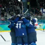 Finska je gubila 2:0 šest minuta prije kraja, a onda su režirali nevjerojatan preokret za polufinale ZOI