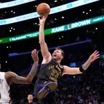 VIDEO / Lakersi preokretom do pobjede protiv Matkovićevih Pelicansa, Dončić opet sjajan