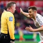 VIDEO / Luda utakmica u Leverkusenu: Bayern s dva igrača manje do boda!