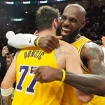VIDEO / LeBron u sjeni Dončićeve nestvarne partije ostvario dva velika podviga protiv Miamija