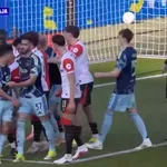 VIDEO / Šutalo morao smirivati strasti: Najveći nizozemski derbi završio bez pobjednika