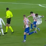 VIDEO / Je li ovo bilo prestrogo? Valverde zaradio izravan crveni karton u ludoj utakmici protiv Atletica!