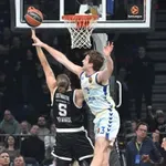 VIDEO / Partizan nakon dva produžetka slavio protiv Valencije, Crvena zvezda izgubila od Barcelone