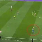 VIDEO / Tragičar Atletica dobio žuti zbog igranja rukom, a onda i crveni za rušenje Yamala