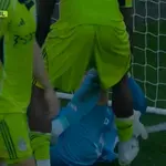 VIDEO / Bivši vratar Elfa čudesnom obranom sačuvao bod Fulhamu