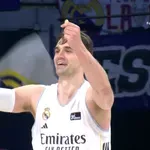 VIDEO / Hezonja je pogodio tricu “s parkinga” i prstima gestikulirao novac, sad je otkriveno zašto