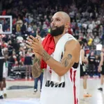 VIDEO / Uvjerljivi Olympiakos prvi izborio plasman na Final Four