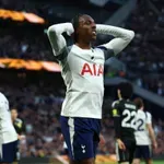 VIDEO / Od heroja do tragičara: Tottenhamov Francuz zabio golčinu pa skrivio penal u grčevitoj borbi za ostanak