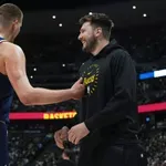 Jokić i Dončić izabrani u idealnu petorku NBA lige