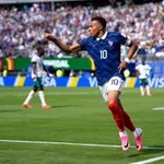 Mbappe: Neću igrati nogomet s 40 godina, do tada biste me izbacili