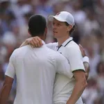 VIDEO / Fantastični Sinner s 3:0 u setovima ispratio Novaka Đokovića s Wimbledona