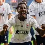 Tinejdžer iz Zimbabvea srušio bivšeg trenera Hajduka, utakmica kasnila zbog prometnog kaosa