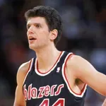 „Život leti, kapetane“ 33 godine od odlaska košarkaškog Mocarta