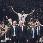 Željko Obradović doveo u PAO dvojac iz Partizana