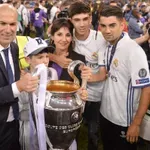 Zidan seda na klupu Francuske