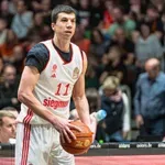 Oštra reakcija Lučića zbog pesme u Ćacilendu: Dok majka traži…