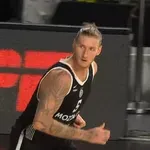 Osetkovski može da igra za Partizan!