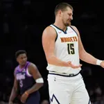 (VIDEO) Jokić prkosi povredi sedmim tripl-dablom u sezoni