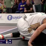 (VIDEO) Avramovićev bolan krik i kontakt sa Nanom, faula nema