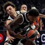 UŽIVO: Šuterski obračun u Areni, Partizan opet u egalu