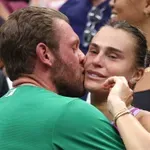 Arina „zaprosila“ momka na ceremoniji dodele pehara