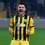 (VIDEO) Luka Jović je sada i košarkaška zvezda