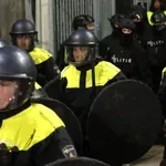 Žestoka tuča navijača i policije u Utrehtu, meč kasnio 50 minuta