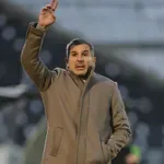 „Nenade, odlazi“: Navijači već traže ostavku (VIDEO)