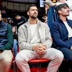 Nikolić otpustio trenera AEK jer je gledao OLY-Zvezda sa Novakom